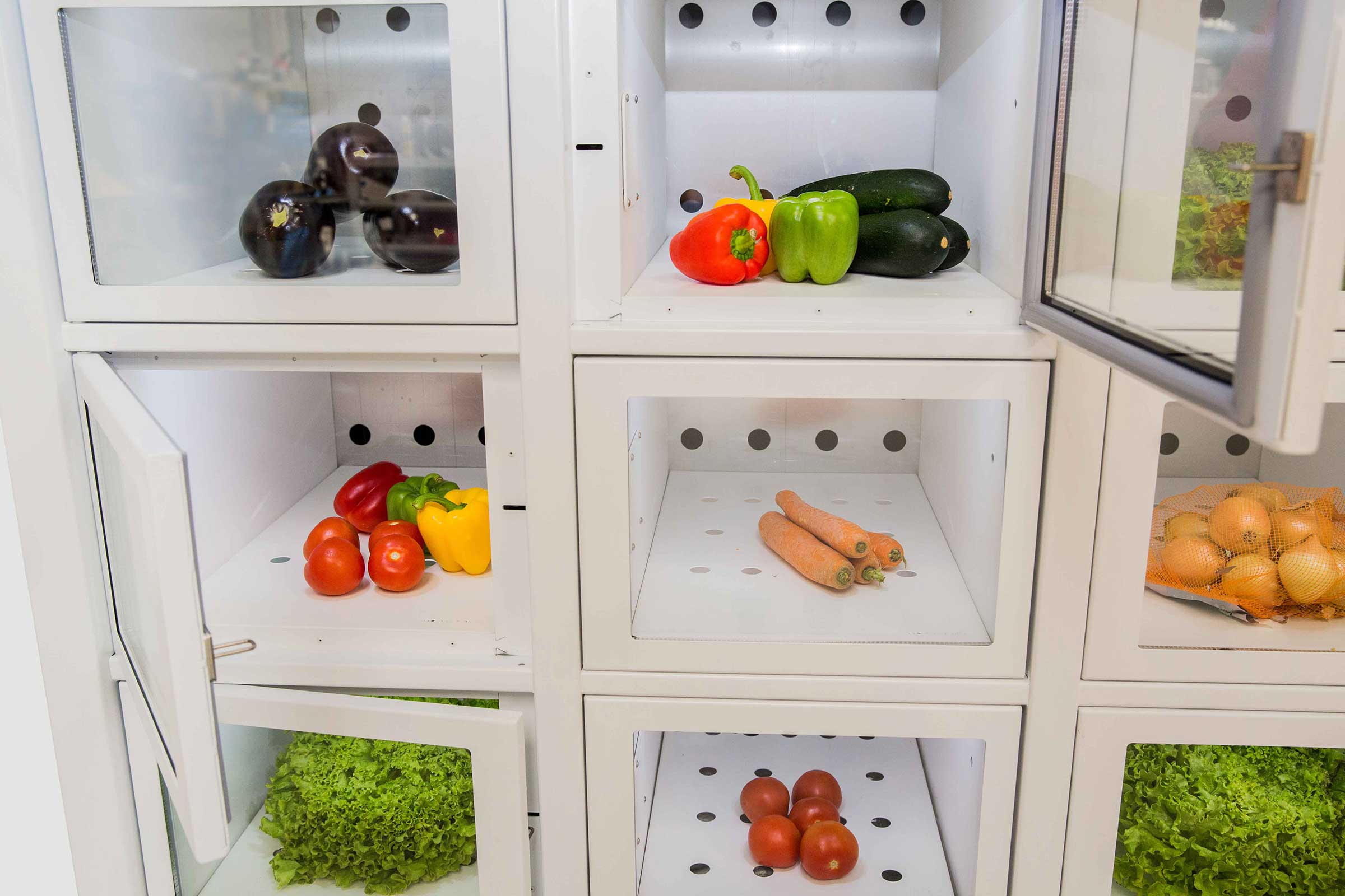 Légumes dans un distributeur automatique Le Casier Français