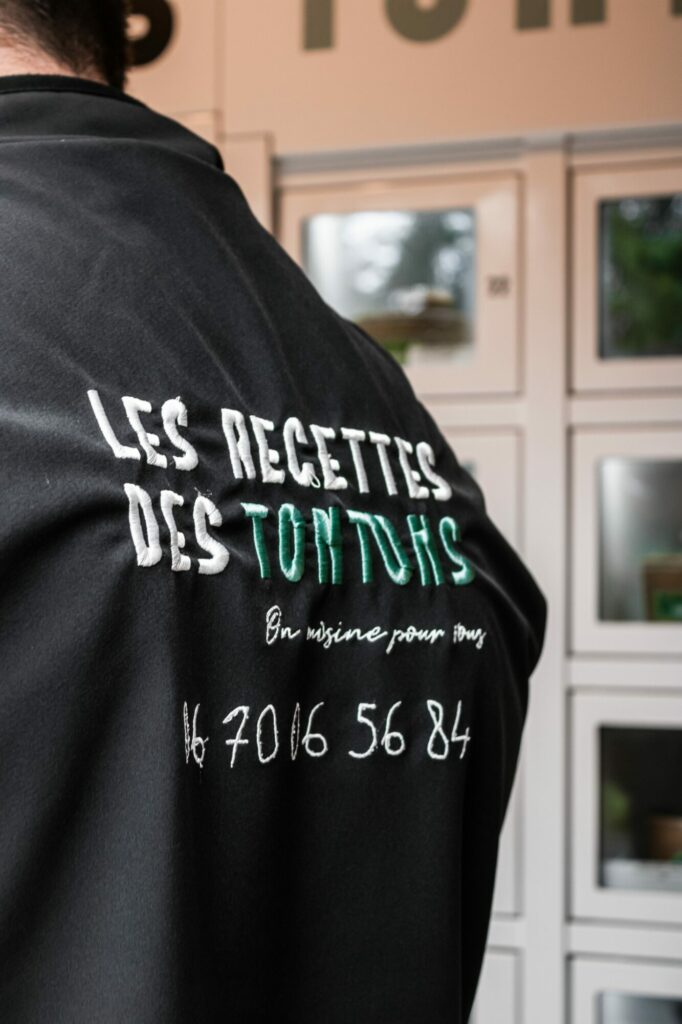 veste floquée d'un gérant de distributeur Les recettes des tontons