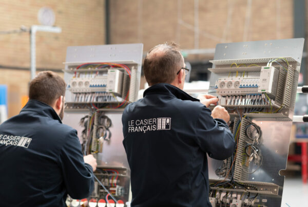 Photos de 2 techniciens LCF