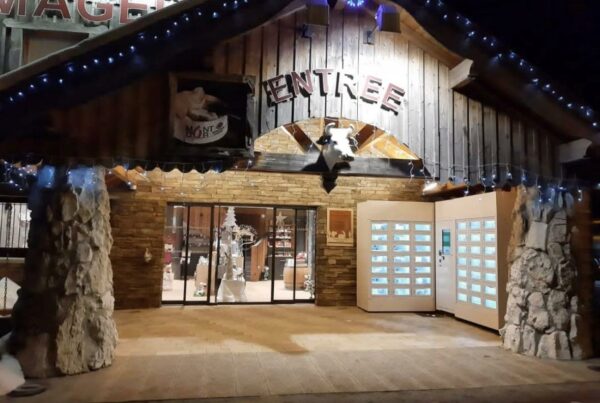 photo de la boutique la fromagerie du doubs avec les casiers connectés