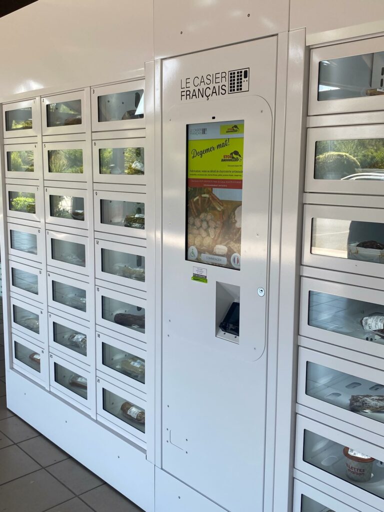 Distributeur automatique de charcuterie fabriqué par Le Casier Français