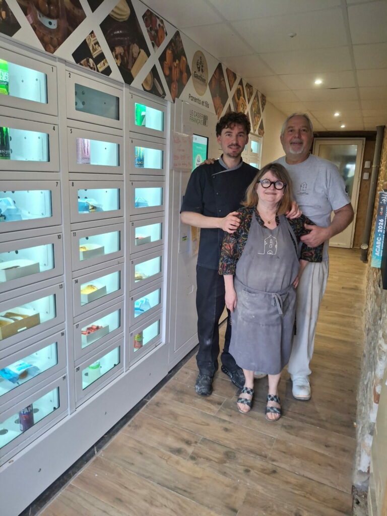 La famille Gauthier dans leur boulangerie connecté