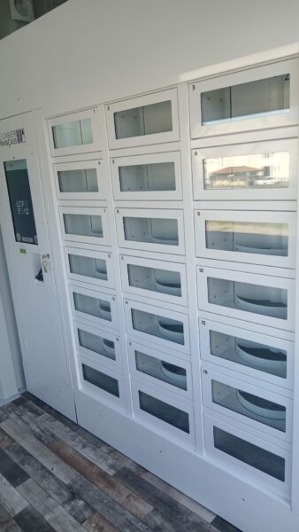 Distributeur automatique Le Casier Français 21 casiers avec plateau tournant